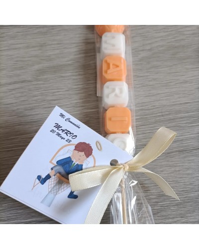 Brochetas de jabón (figura + 4 letras)